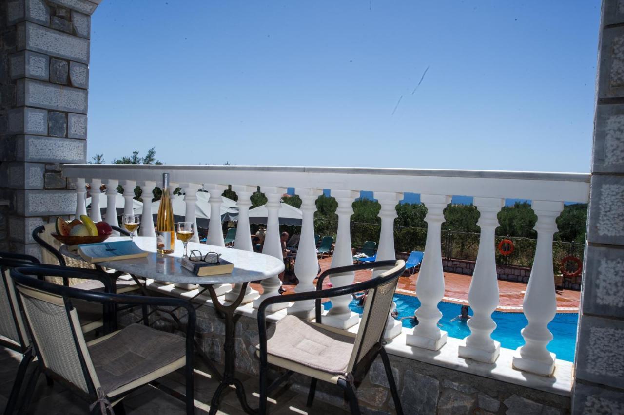 Amalia Apartments Στούπα Εξωτερικό φωτογραφία