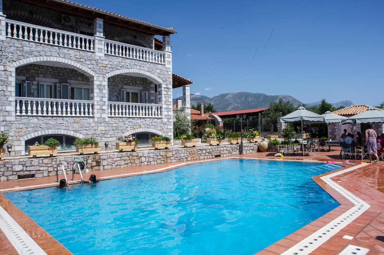 Amalia Apartments Στούπα Εξωτερικό φωτογραφία