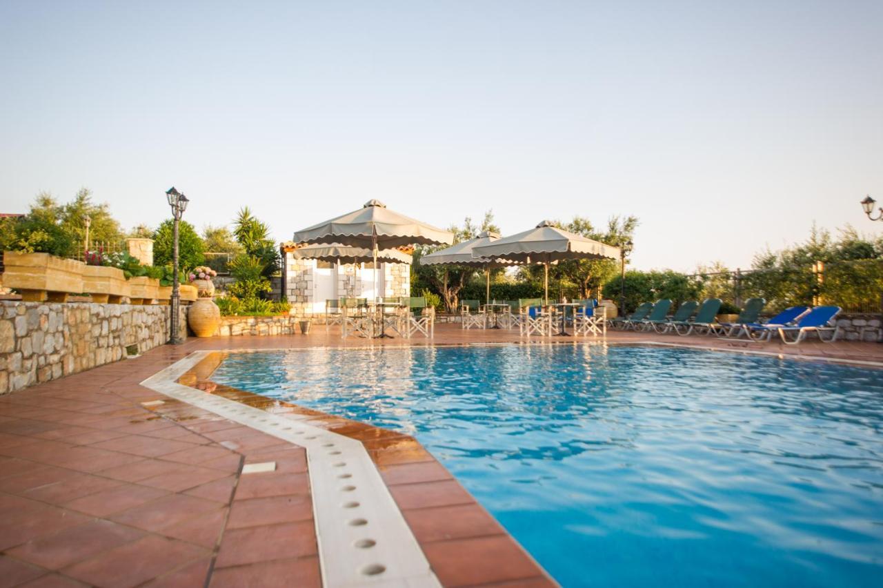 Amalia Apartments Στούπα Εξωτερικό φωτογραφία